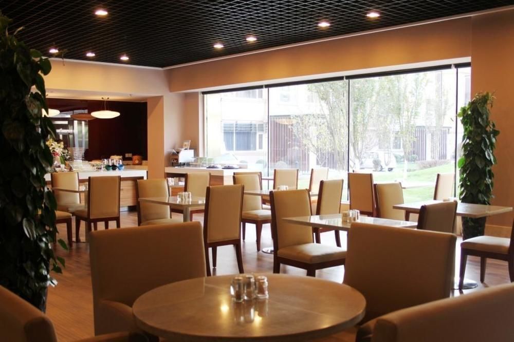 Green Park Hotel Tianjin Binhai  Exterior photo